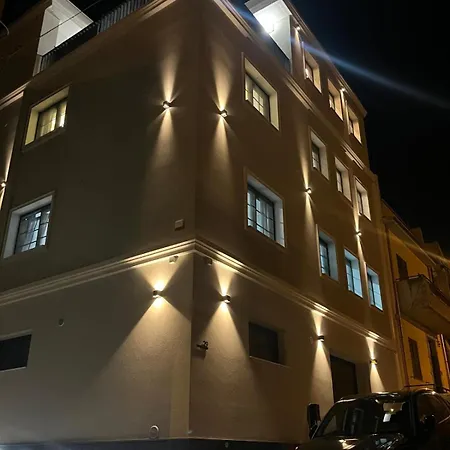 Apartment Strettorooms *