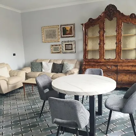 Apartment Strettorooms Villa San Giovanni