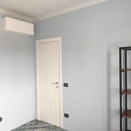 Apartment Strettorooms Villa San Giovanni